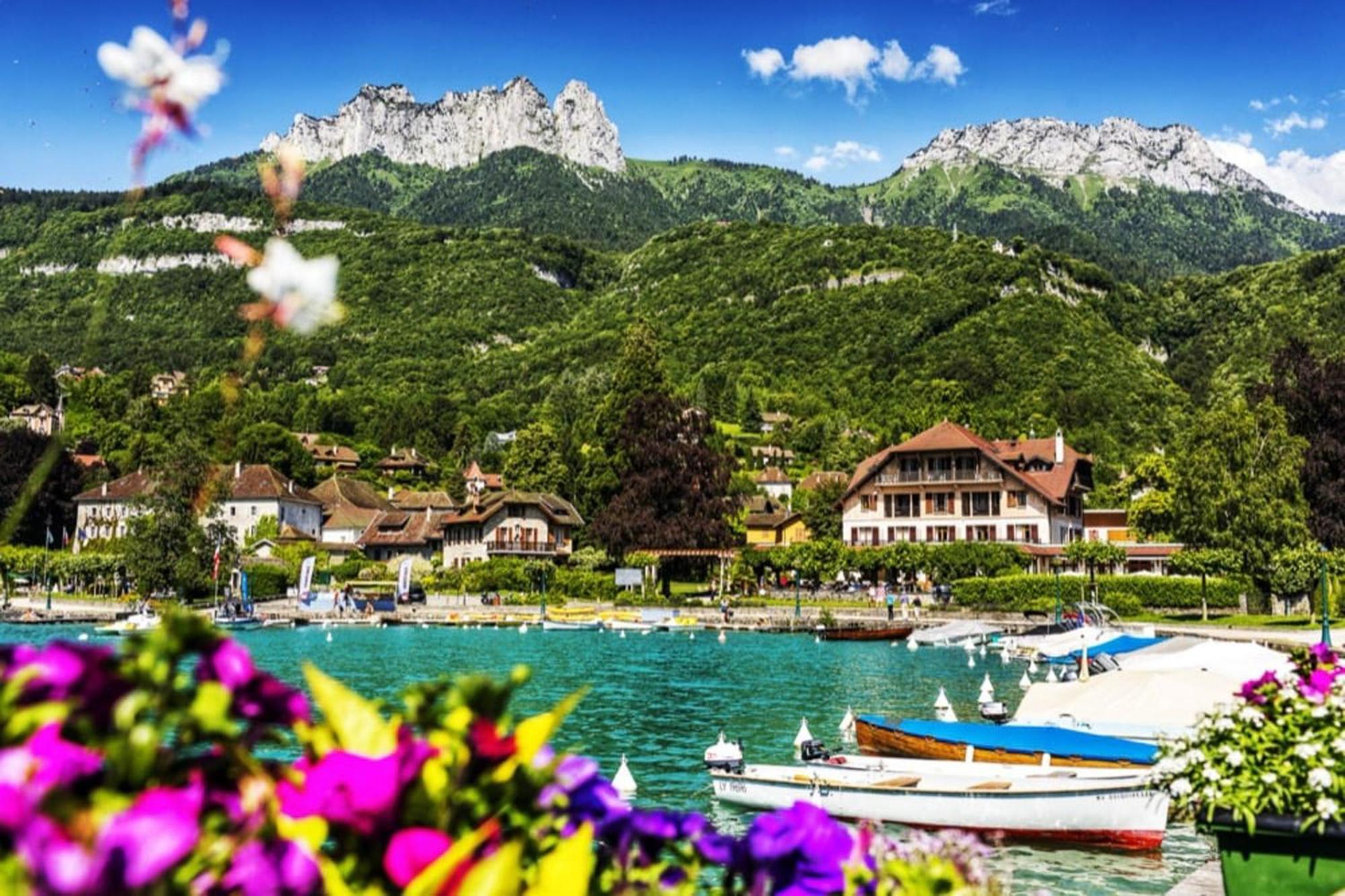 Le Bleu Du Lac 3 Etoiles - Secteur Recherche, Calme & Familiale, A 300M Du Lac & De La Vieille Ville, Garage Prive Annecy Buitenkant foto