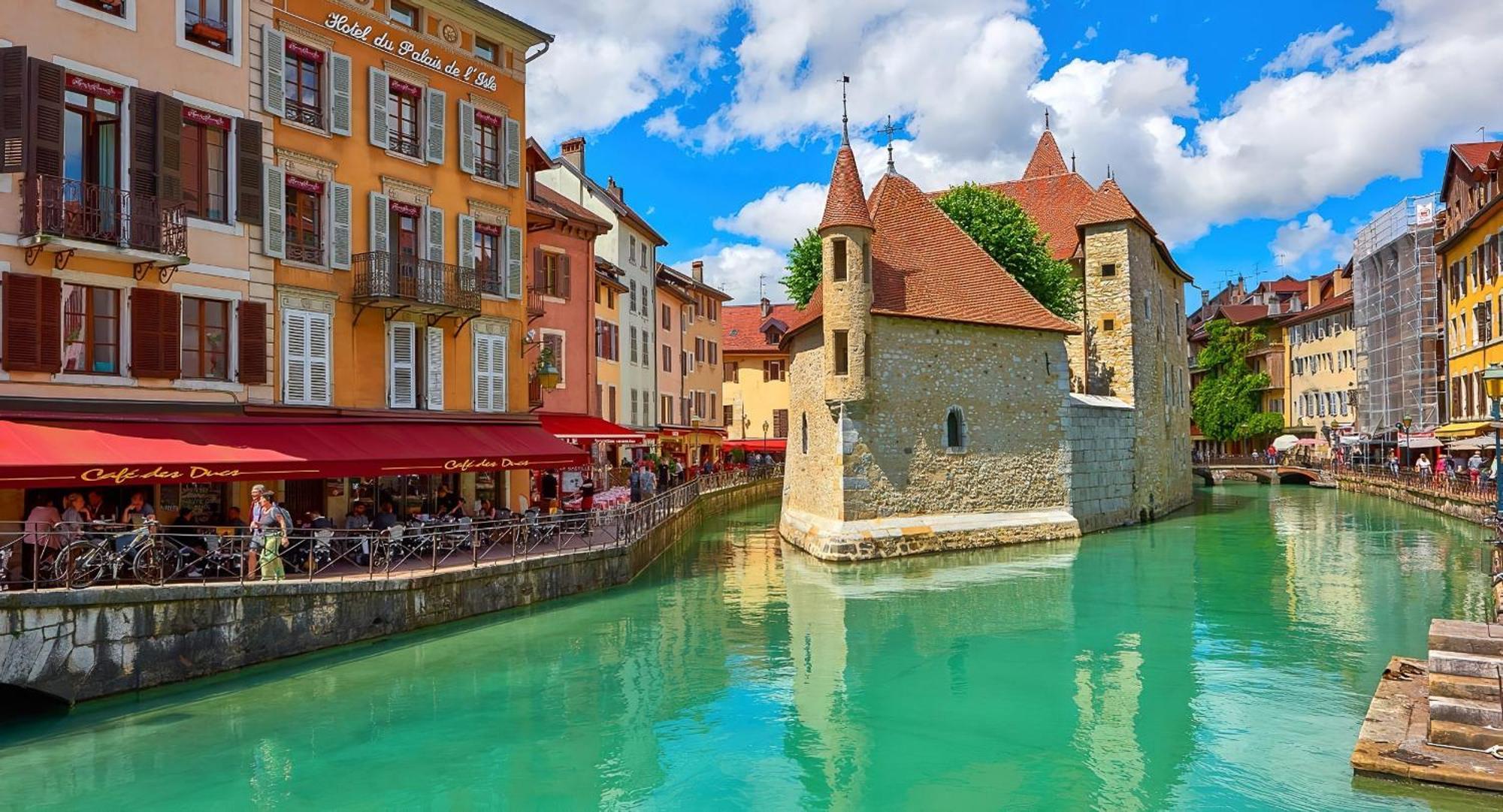 Le Bleu Du Lac 3 Etoiles - Secteur Recherche, Calme & Familiale, A 300M Du Lac & De La Vieille Ville, Garage Prive Annecy Buitenkant foto